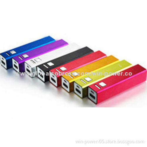 Fashionable Power Banks with Long Lifespan Cycles and 3,000mAh Capacity
